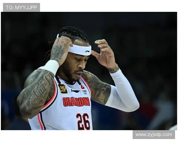 官宣莫兰德月防守王篮板并列第一 官宣莫兰德月防守王篮板并列第一